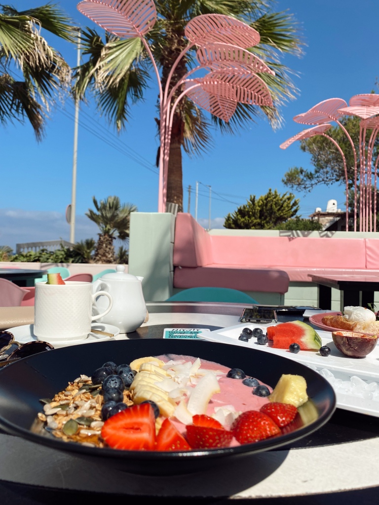 Anna Swiss Mermaid Geneva Influencer Wi-Ki-Woo: The most Instagram-able Hotel in Ibiza
Breakfast 